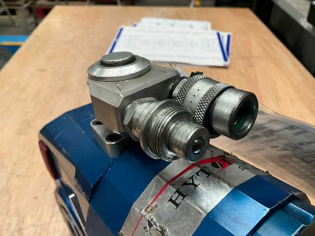 Hytorc xlt-8 hydraulische momentsleutel - afbeelding 5 van  6