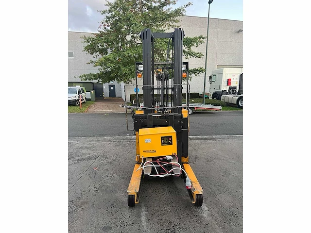 Hyundai - 2000 - hbr 18 - reach truck - afbeelding 20 van  21