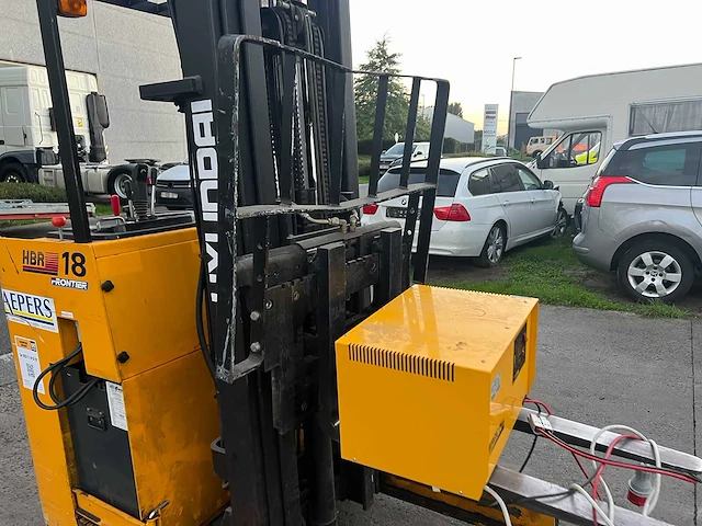 Hyundai - 2000 - hbr 18 - reach truck - afbeelding 2 van  21