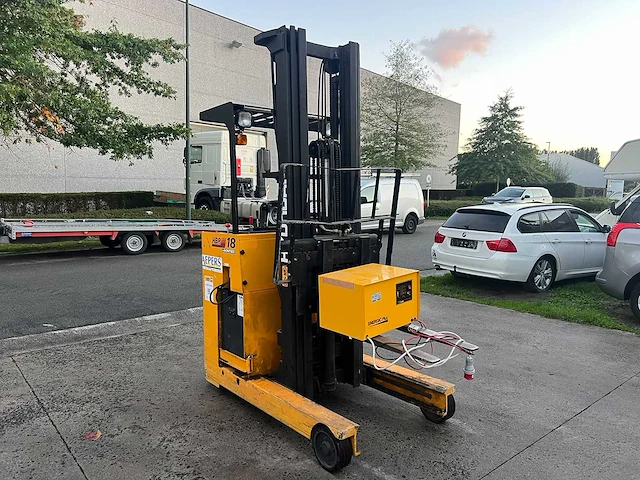 Hyundai - 2000 - hbr 18 - reach truck - afbeelding 4 van  21