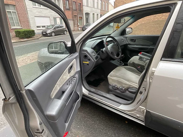 Hyundai - 2004 - tucson - afbeelding 20 van  20