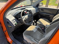 Hyundai - 2005 - tucson - personenauto - afbeelding 6 van  25