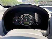 Hyundai - 2005 - tucson - personenauto - afbeelding 8 van  25