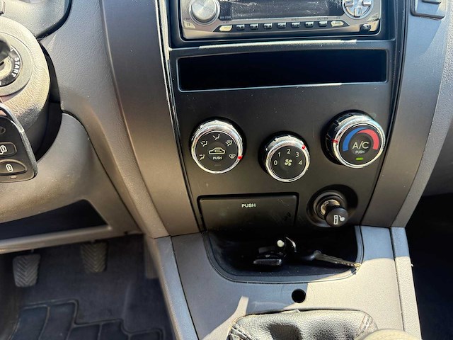 Hyundai - 2005 - tucson - personenauto - afbeelding 11 van  25