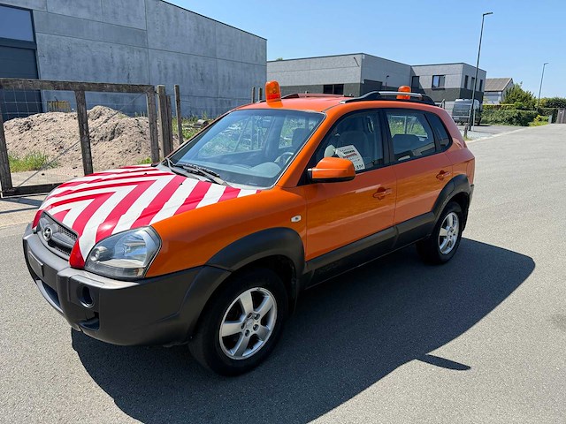 Hyundai - 2005 - tucson - personenauto - afbeelding 1 van  25