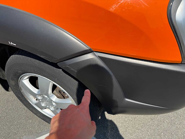 Hyundai - 2005 - tucson - personenauto - afbeelding 16 van  25