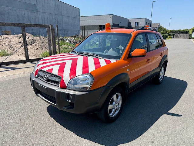 Hyundai - 2005 - tucson - personenauto - afbeelding 19 van  25