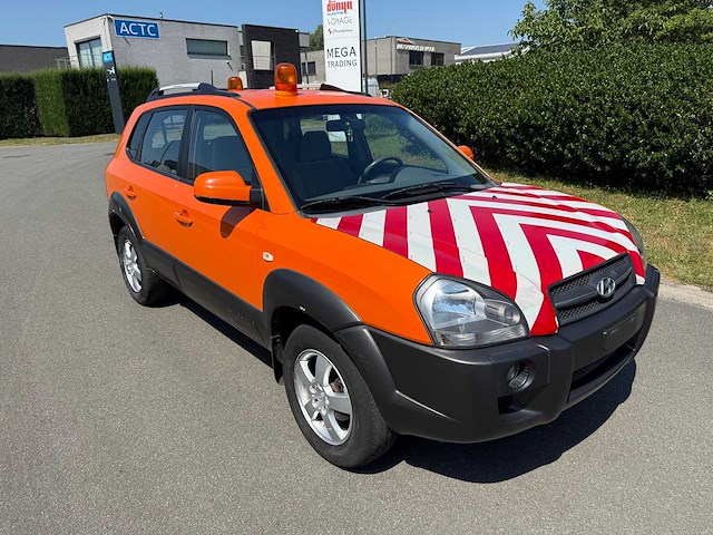 Hyundai - 2005 - tucson - personenauto - afbeelding 23 van  25