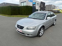 Hyundai - 2006 - sonata - personenauto - afbeelding 20 van  26