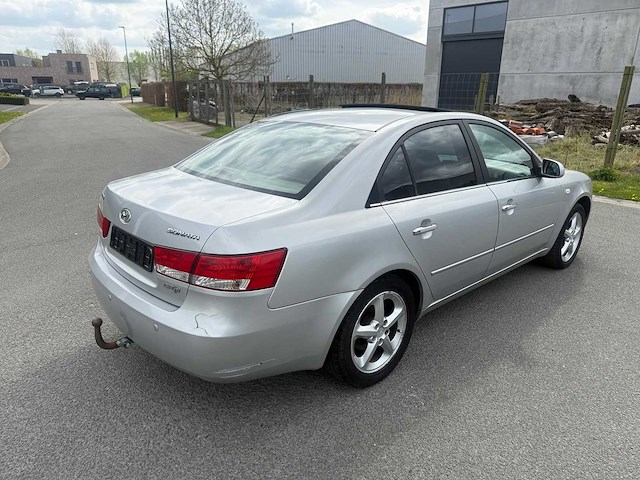 Hyundai - 2006 - sonata - personenauto - afbeelding 25 van  25