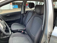 Hyundai - 2009 - i20 - pb - personenauto - afbeelding 4 van  27
