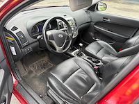 Hyundai - 2009 - i30 - break - personenauto - afbeelding 11 van  20