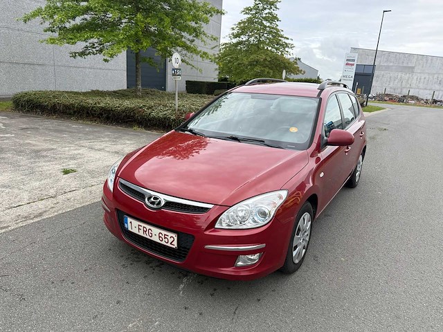 Hyundai - 2009 - i30 - break - personenauto - afbeelding 16 van  20