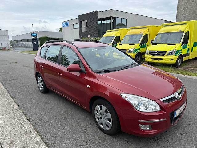 Hyundai - 2009 - i30 - break - personenauto - afbeelding 18 van  20