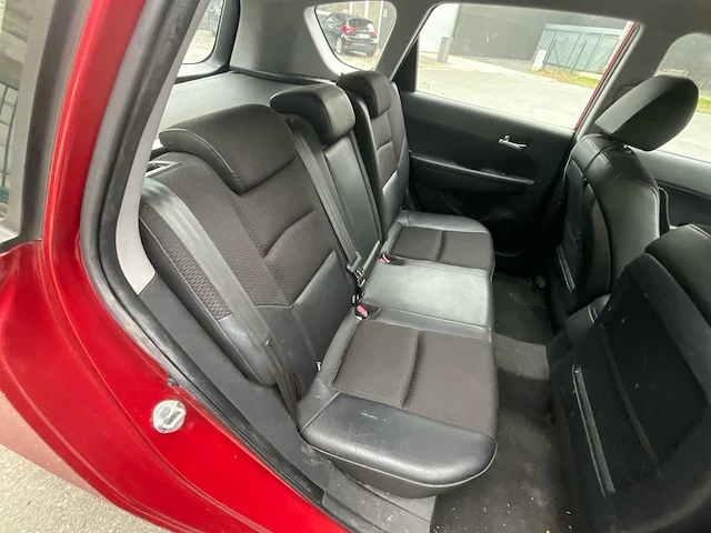 Hyundai - 2009 - i30 - break - personenauto - afbeelding 15 van  53