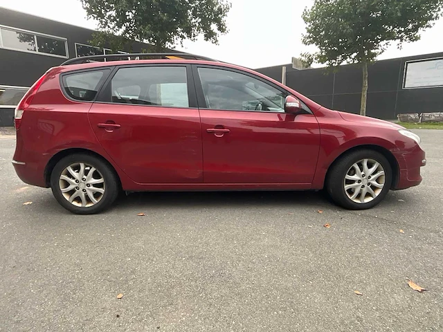 Hyundai - 2009 - i30 - break - personenauto - afbeelding 53 van  53
