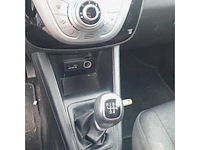 Hyundai - 2011 - i20 - personenauto - afbeelding 3 van  18