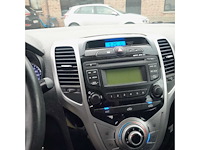 Hyundai - 2011 - i20 - personenauto - afbeelding 4 van  18