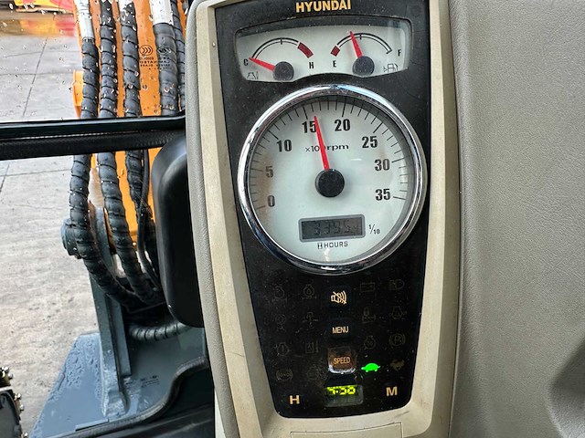 Hyundai - 2017 - r60v - midigraafmachine - afbeelding 35 van  41