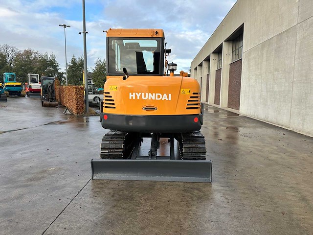 Hyundai - 2017 - r60v - midigraafmachine - afbeelding 37 van  41
