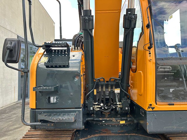 Hyundai - 2018 - hx130 lcr - rupsgraafmachine - afbeelding 46 van  54