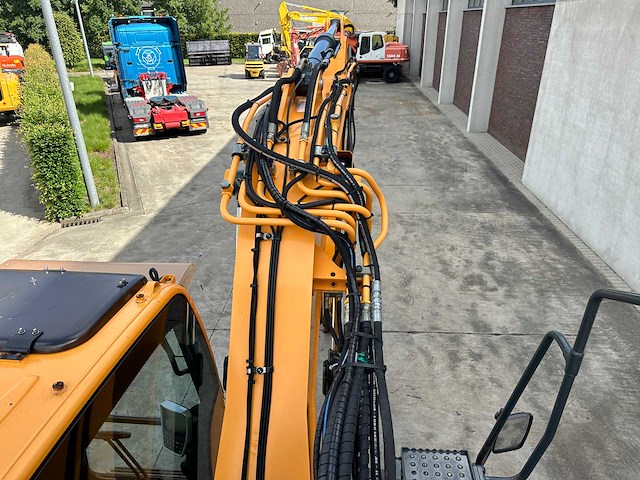 Hyundai - 2018 - hx130 lcr - rupsgraafmachine - afbeelding 23 van  54