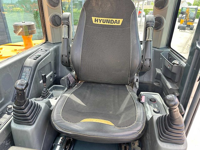 Hyundai - 2019 - hx55 - midigraafmachine - afbeelding 39 van  42