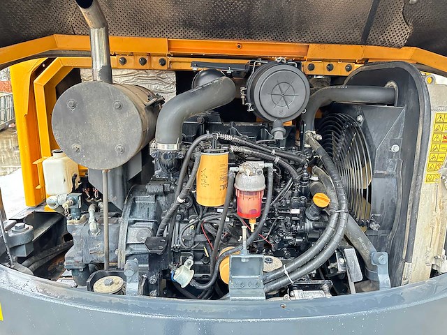 Hyundai - 2019 - r60vs - midigraafmachine - afbeelding 19 van  41