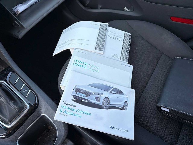 Hyundai - ioniq - kmhc851cgku151055 - car - afbeelding 4 van  25