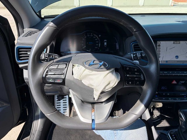 Hyundai - ioniq - kmhc851cgku151055 - car - afbeelding 5 van  25