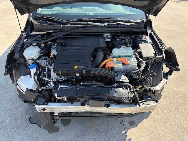 Hyundai - ioniq - kmhc851cgku151055 - car - afbeelding 10 van  25