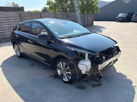 Hyundai - ioniq - kmhc851cgku151055 - car - afbeelding 1 van  25