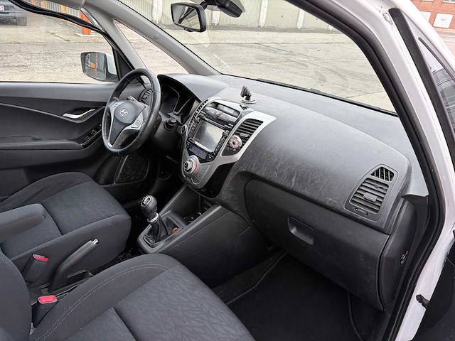 Hyundai - ix 20 - 1.4 crdi - 16v turbo - car - afbeelding 18 van  24