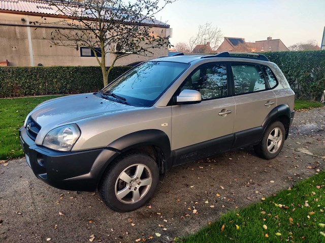 Hyundai - tucson - jm - car - 2005 - afbeelding 8 van  13