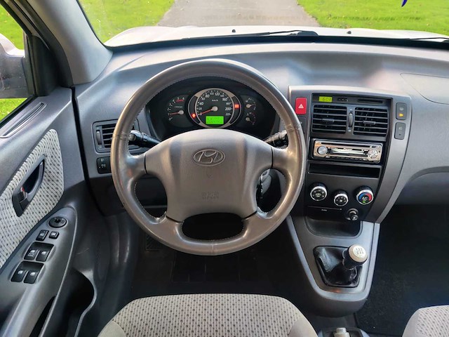 Hyundai - tucson - jm - car - 2005 - afbeelding 10 van  13