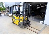Hyundai 18l-7m gasheftruck - afbeelding 20 van  22
