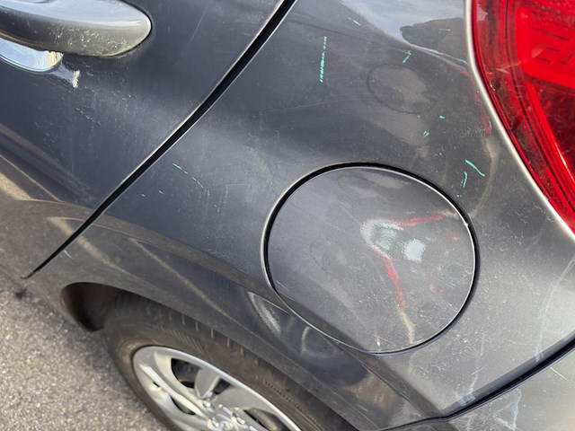 Hyundai air, 2020 - afbeelding 18 van  25