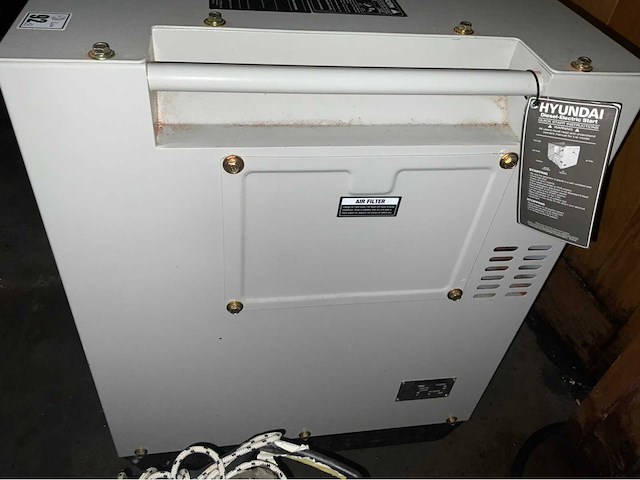 Hyundai dpx9.6 heavy duty diesel generator 8kva - ongebruikt - afbeelding 5 van  10