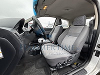 Hyundai elantra 1.6i 16v comfort, 2004 - afbeelding 2 van  26