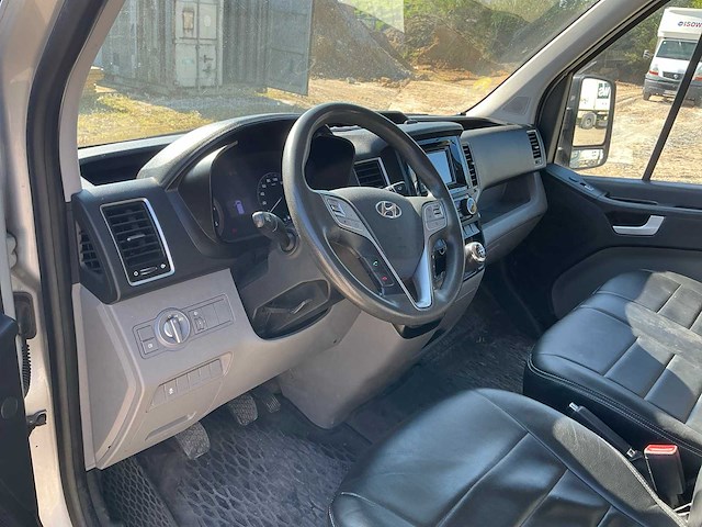 Hyundai h350 lichte vrachtwagen - afbeelding 13 van  42