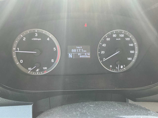 Hyundai h350 lichte vrachtwagen - afbeelding 16 van  42