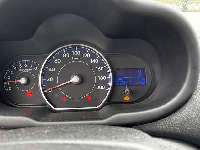 Hyundai i10 1.0i comfort bluedrive, 2011 - afbeelding 4 van  33