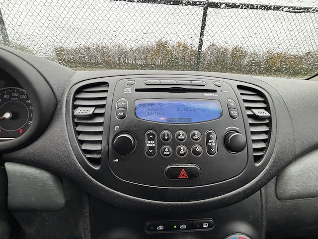 Hyundai i10 1.0i comfort bluedrive, 2011 - afbeelding 7 van  33