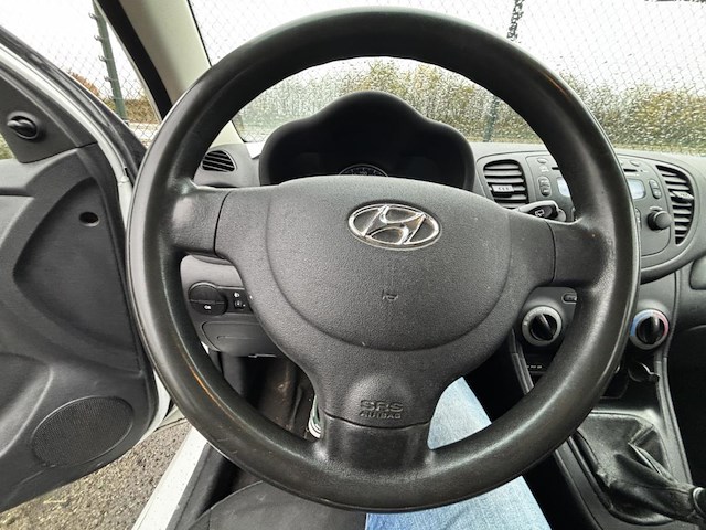 Hyundai i10 1.0i comfort bluedrive, 2011 - afbeelding 11 van  33