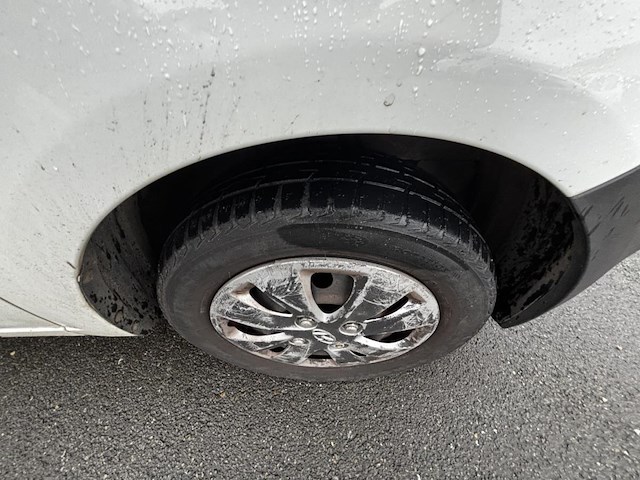 Hyundai i10 1.0i comfort bluedrive, 2011 - afbeelding 17 van  33