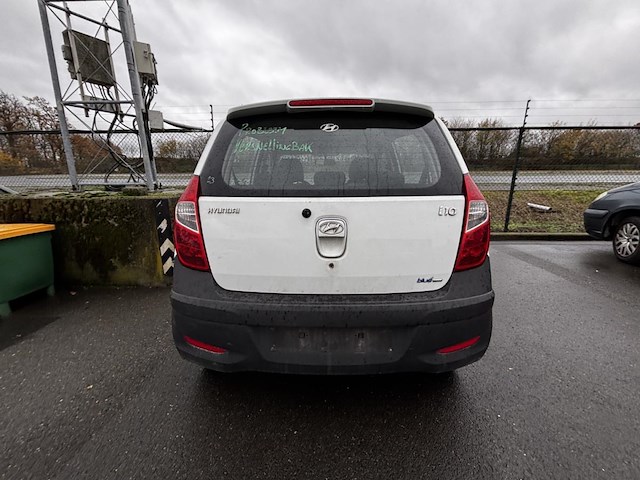 Hyundai i10 1.0i comfort bluedrive, 2011 - afbeelding 30 van  33
