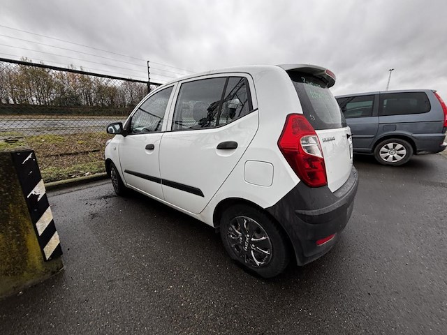 Hyundai i10 1.0i comfort bluedrive, 2011 - afbeelding 31 van  33