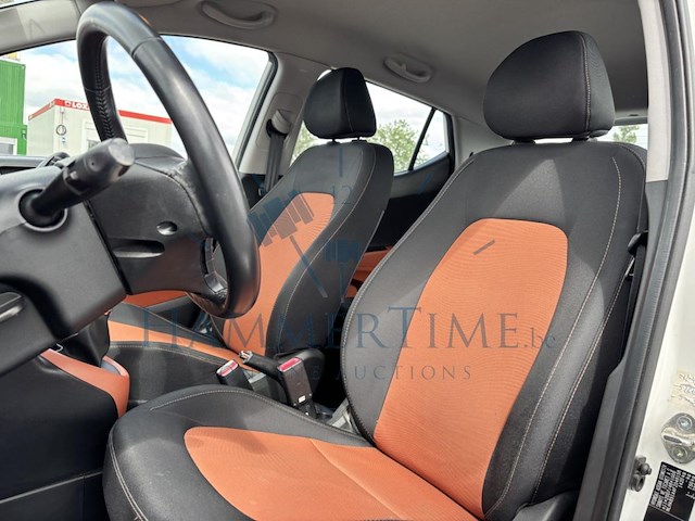 Hyundai i10 1.0i go!,2014 - afbeelding 2 van  29