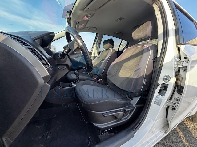 Hyundai i20 1.1 crdi bluedrive, 2015 - afbeelding 2 van  29