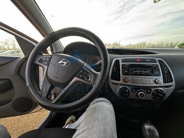 Hyundai i20 1.1 crdi bluedrive, 2015 - afbeelding 5 van  29